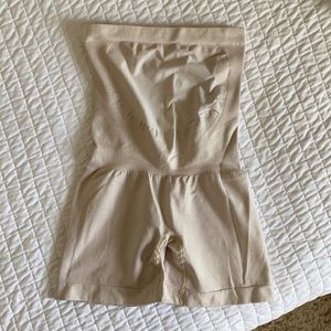 Blanqi Everyday Maternity Belly Support Girl Short